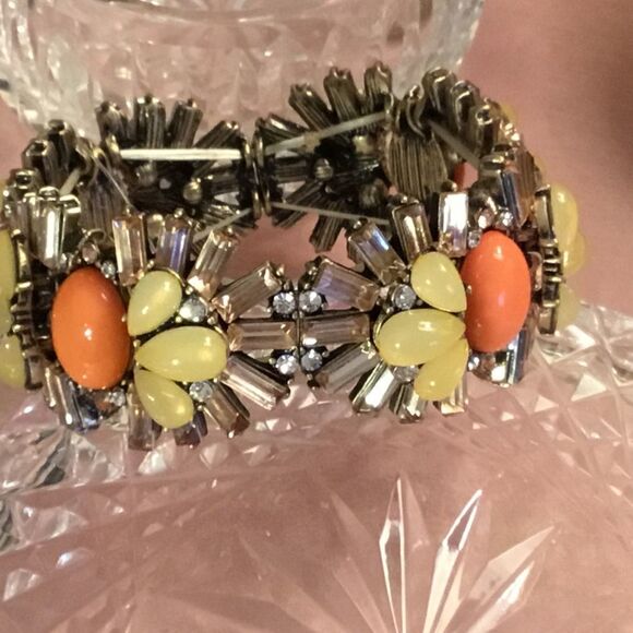 NWT ruff-such Brand Yellow & Orange Chrystal Stretch Bracelet - Picture 3 of 5